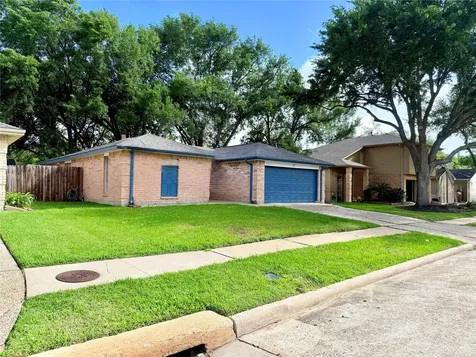 2927 Becket Street Pearland TX 77584
