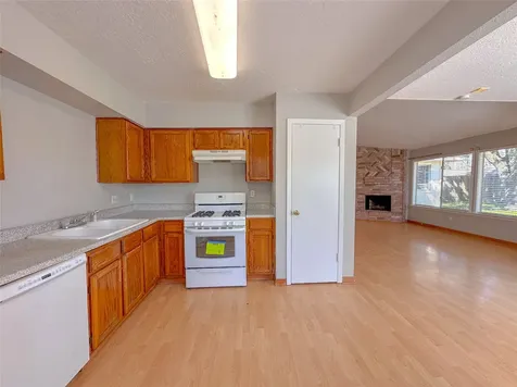 2927 Becket Street Pearland TX 77584