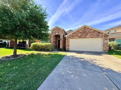 12115 Rockridge Falls Drive Tomball TX 77375