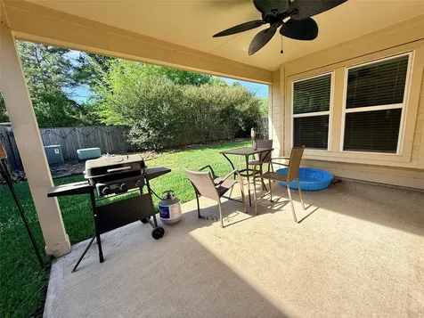 12115 Rockridge Falls Drive Tomball TX 77375