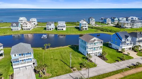 26826 Estuary Drive Galveston TX 77554