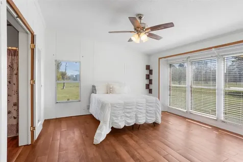 3410 County Road 159 Alvin TX 77511