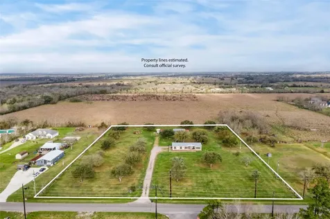 3410 County Road 159 Alvin TX 77511