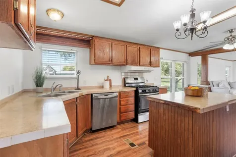 3410 County Road 159 Alvin TX 77511