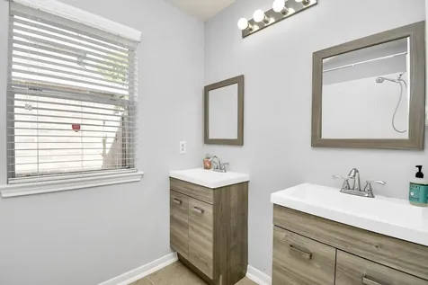 16827 Dunbar Grove Court Sugar Land TX 77498