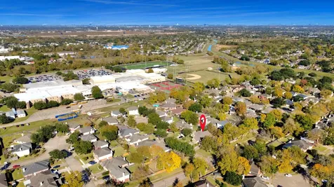 16827 Dunbar Grove Court Sugar Land TX 77498