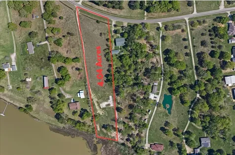 3514 S Main Street Anahuac TX 77514