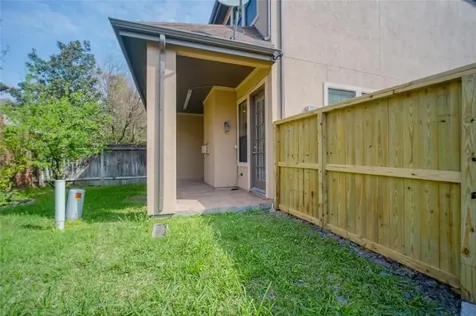 2906 Royal Oaks Crest Houston TX 77082
