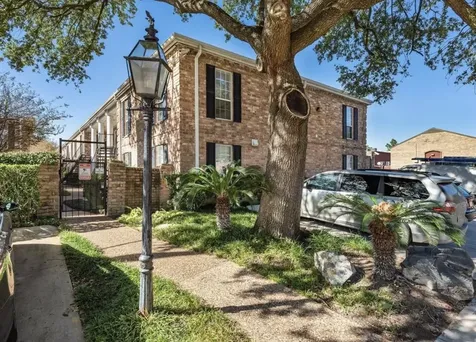 6402 Del Monte Drive 47 Houston TX 77057