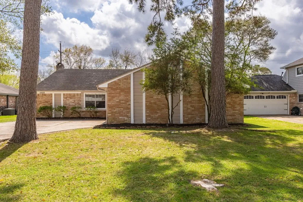 5502 Forest Timbers Drive Humble TX 77346