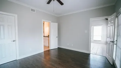 4144 Greystone Way 104 Sugar Land TX 77479