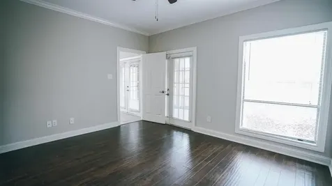 4144 Greystone Way 104 Sugar Land TX 77479