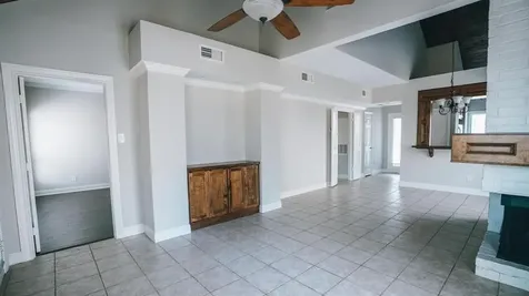 4144 Greystone Way 104 Sugar Land TX 77479