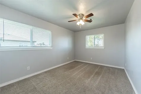 442 Pompano Street Bayou Vista TX 77563