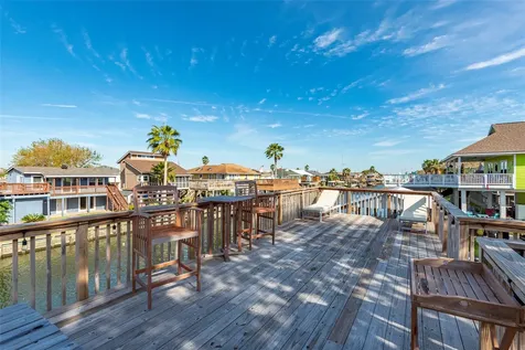 442 Pompano Street Bayou Vista TX 77563