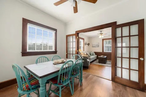 916 11th Street Galveston TX 77550
