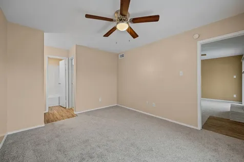 18515 Egret Bay Boulevard 1208 Webster TX 77058
