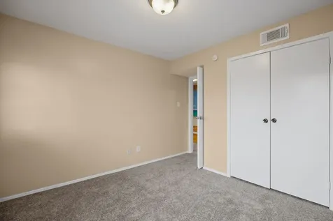 18515 Egret Bay Boulevard 1208 Webster TX 77058