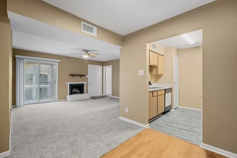 18515 Egret Bay Boulevard 1208 Webster TX 77058