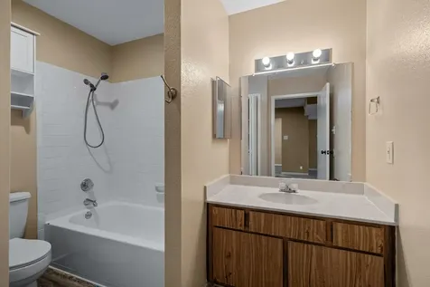 18515 Egret Bay Boulevard 1208 Webster TX 77058