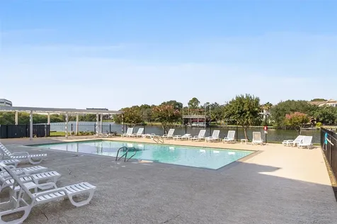 18515 Egret Bay Boulevard 1208 Webster TX 77058