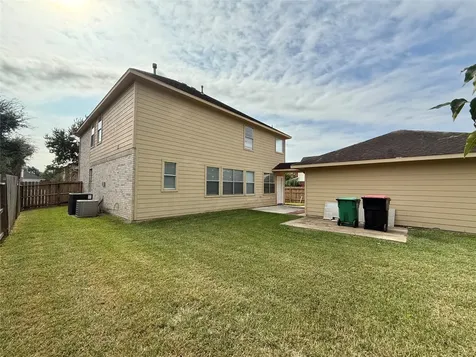 16642 Village View Trail Sugar Land TX 77498