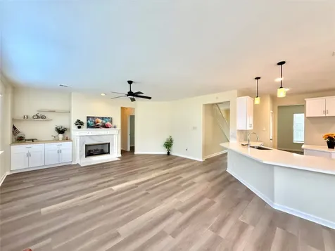 16642 Village View Trail Sugar Land TX 77498