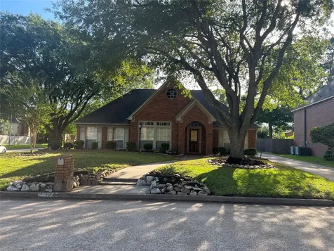3203 Woodland View Drive Houston TX 77345