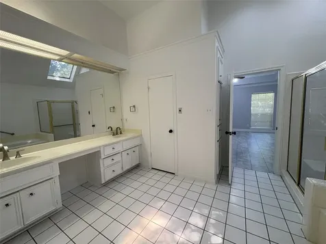 3203 Woodland View Drive Houston TX 77345