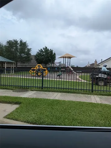 1026 Yorkshire Hollow Fresno TX 77545