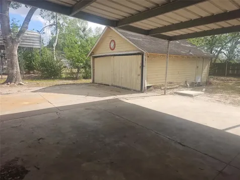 507 Merchant Street El Campo TX 77437