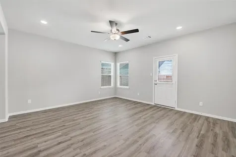 2123 Spring Hollow Drive Baytown TX 77521