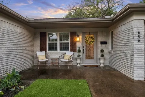 606 Kyle Street Sugar Land TX 77478