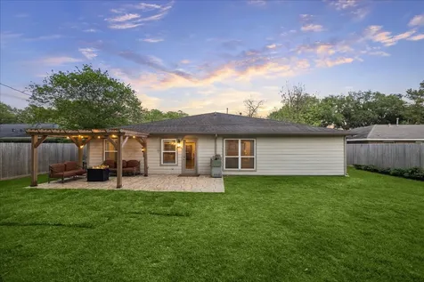 606 Kyle Street Sugar Land TX 77478