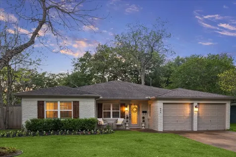 606 Kyle Street Sugar Land TX 77478