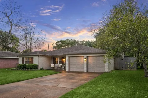 606 Kyle Street Sugar Land TX 77478