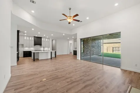 18935 Wild Thornberry Drive Tomball TX 77377