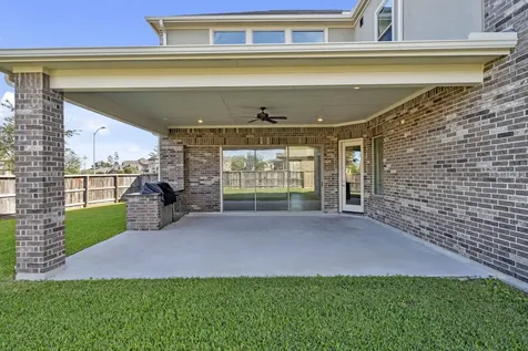 18935 Wild Thornberry Drive Tomball TX 77377