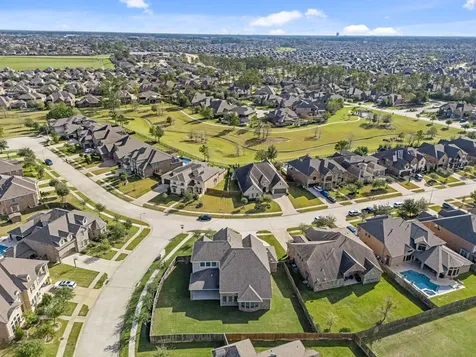 18935 Wild Thornberry Drive Tomball TX 77377