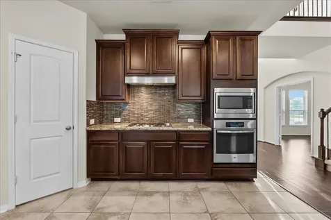 2246 Oakleaf Trail Lane League City TX 77573