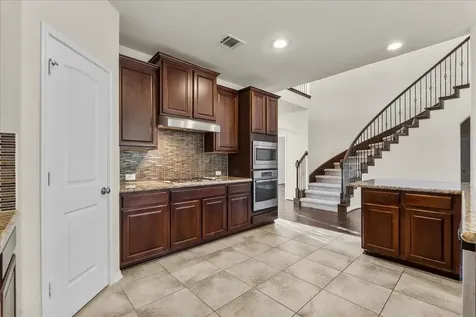 2246 Oakleaf Trail Lane League City TX 77573