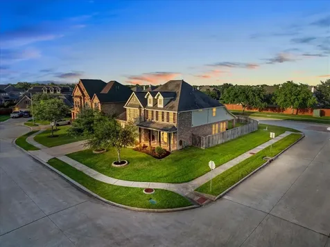 2246 Oakleaf Trail Lane League City TX 77573