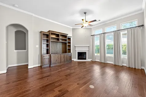 14 S Sawbridge Circle The Woodlands TX 77389