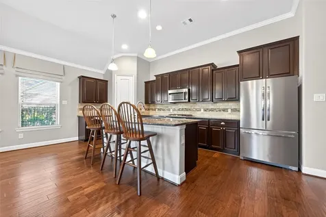 14 S Sawbridge Circle The Woodlands TX 77389