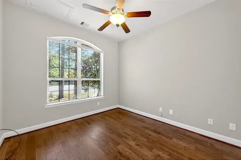 14 S Sawbridge Circle The Woodlands TX 77389