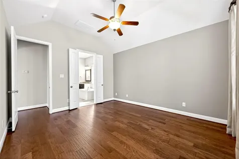 14 S Sawbridge Circle The Woodlands TX 77389