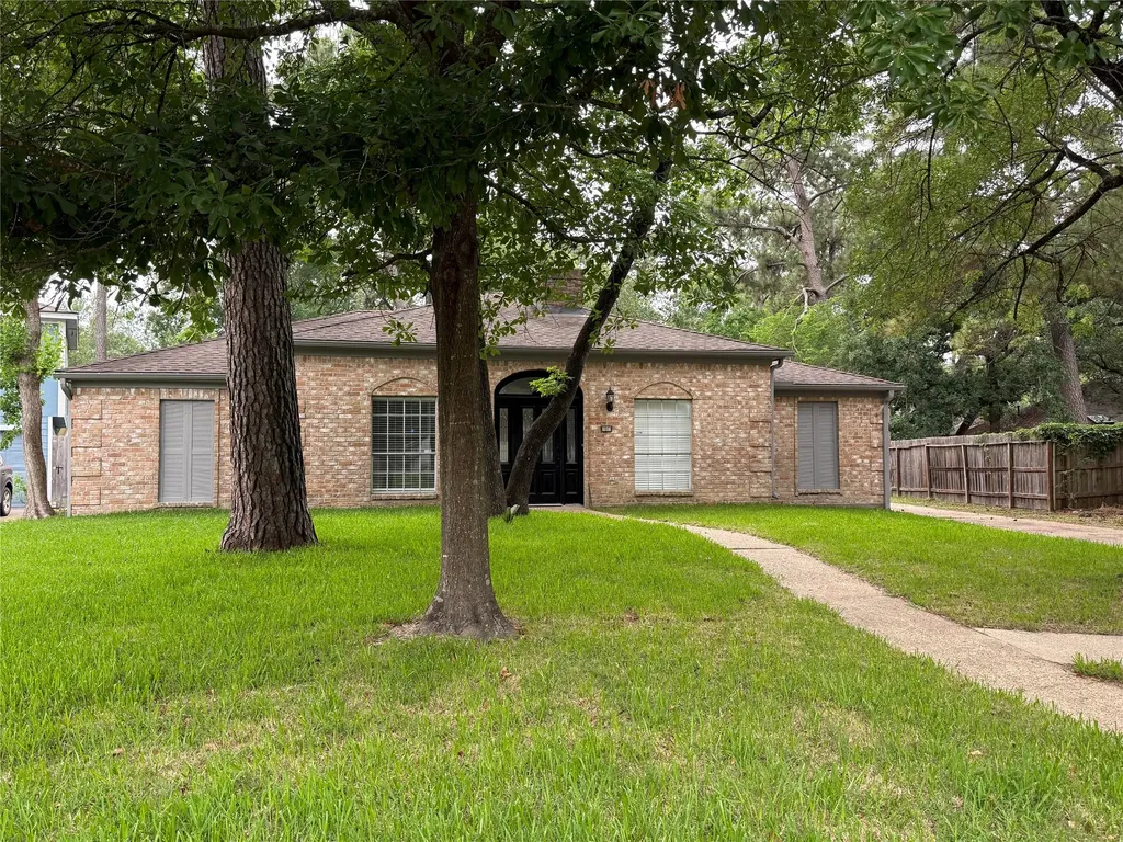 1847 Spruce Knob Drive Houston TX 77339
