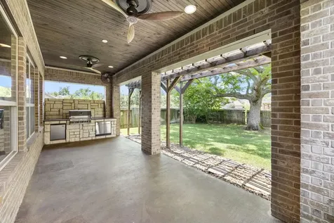 32210 Waterford Crest Lane Fulshear TX 77441