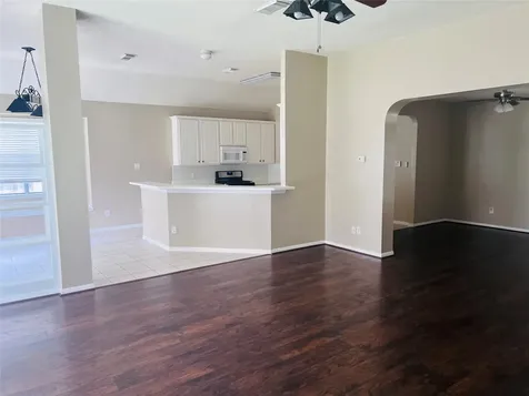 4722 Silverlake Drive Sugar Land TX 77479