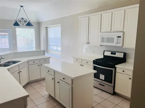 4722 Silverlake Drive Sugar Land TX 77479